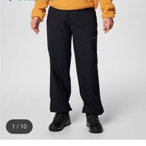 Columbia Women's Black Nylon Outdoor Pants NEW